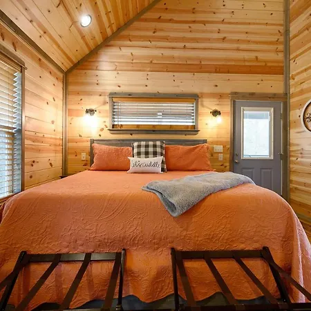 Convenient Romantic Hot Tub Bbq 3-Night Special! Broken Bow Exterior photo