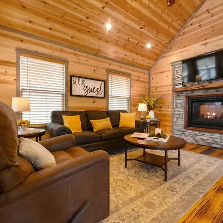 Convenient Romantic Hot Tub Bbq 3-Night Special! Broken Bow Exterior photo