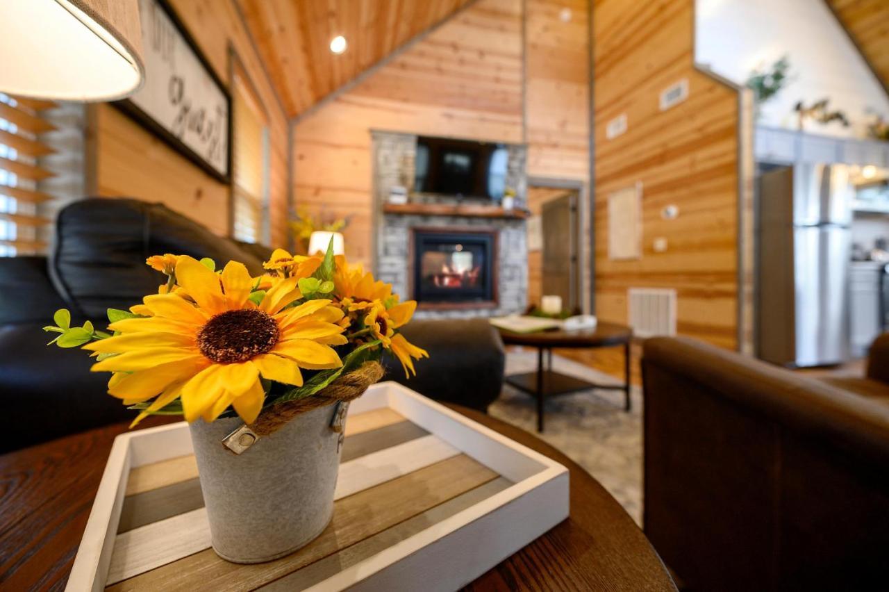 Convenient Romantic Hot Tub Bbq 3-night Special!